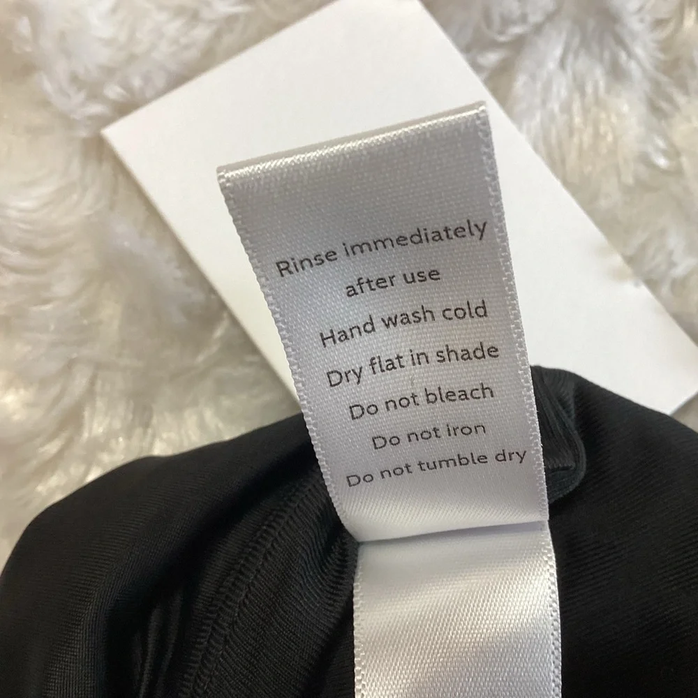 NEW Andie Swim The Belmar Top in Black S - Picture 8 of 8